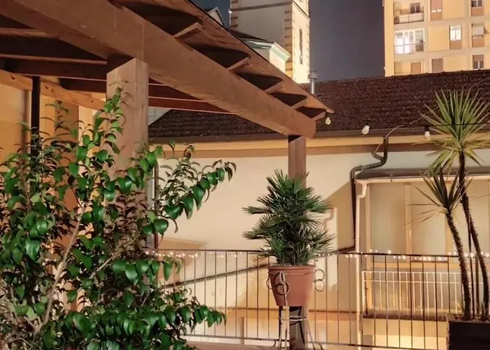 Exotic Flavour House Pensionat La Spezia